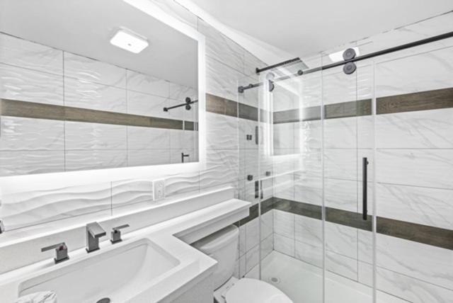 Hotel Opus Bronx Near Bay Plaza Mall Nowy Jork Zewnętrze zdjęcie