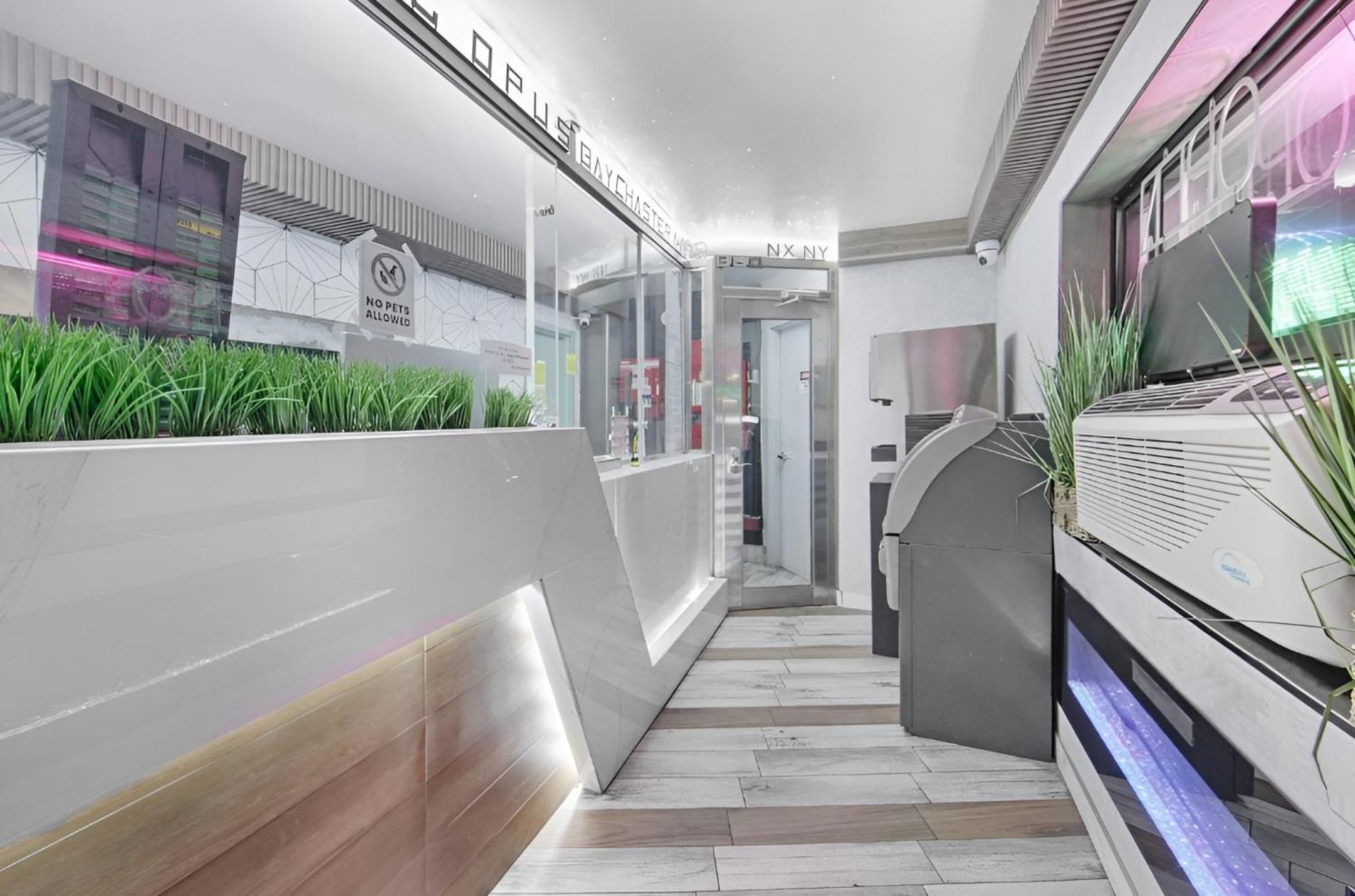 Hotel Opus Bronx Near Bay Plaza Mall Nowy Jork Zewnętrze zdjęcie